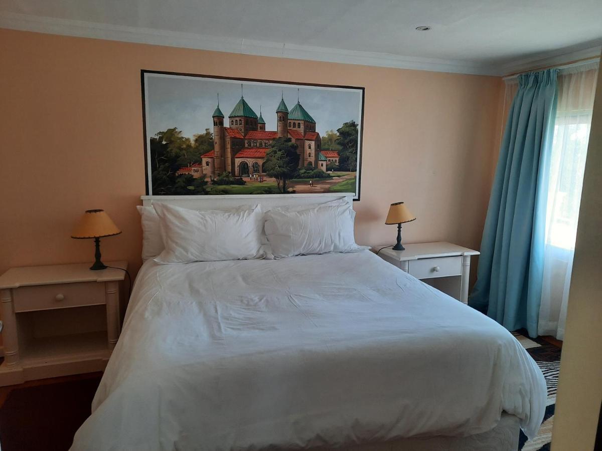 Alpine Inn Джордж Екстериор снимка