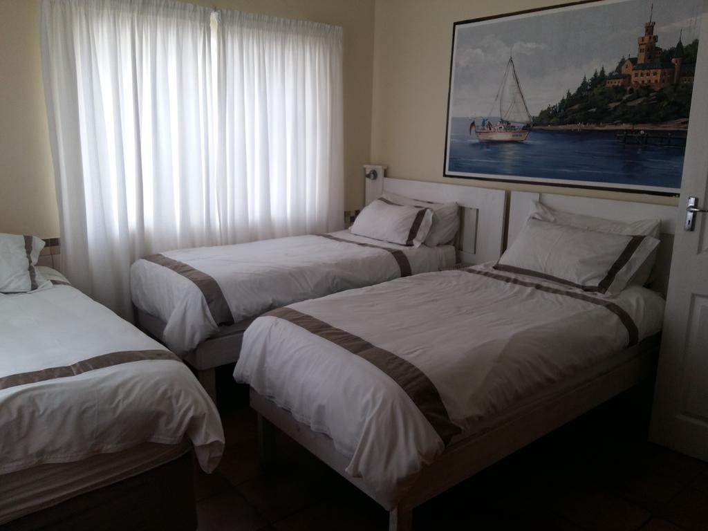 Alpine Inn Джордж Екстериор снимка